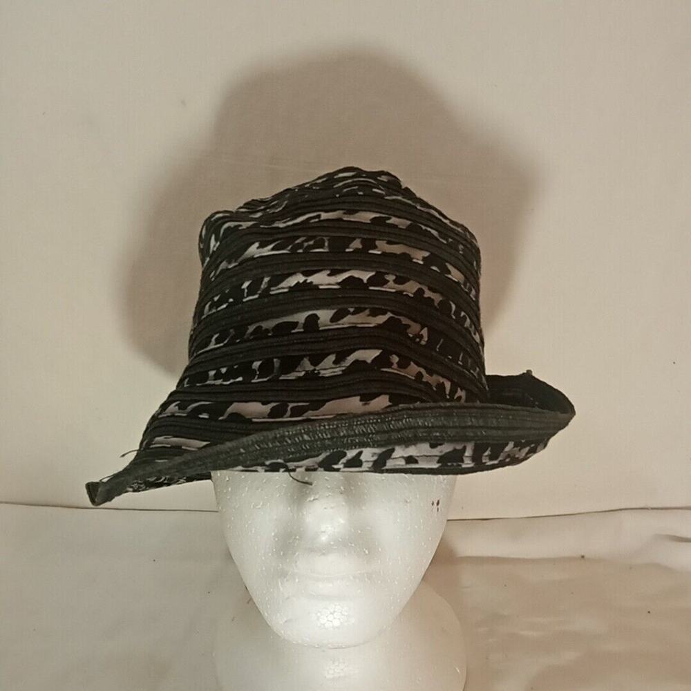 August Accessories Women's Leopard Stripe Cloche Hat - One Size